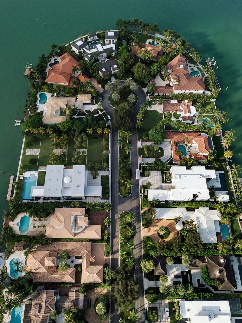 Aerial view of a residential neighborhood on a peninsula